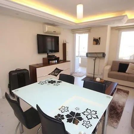 Oba Beach Apartment *